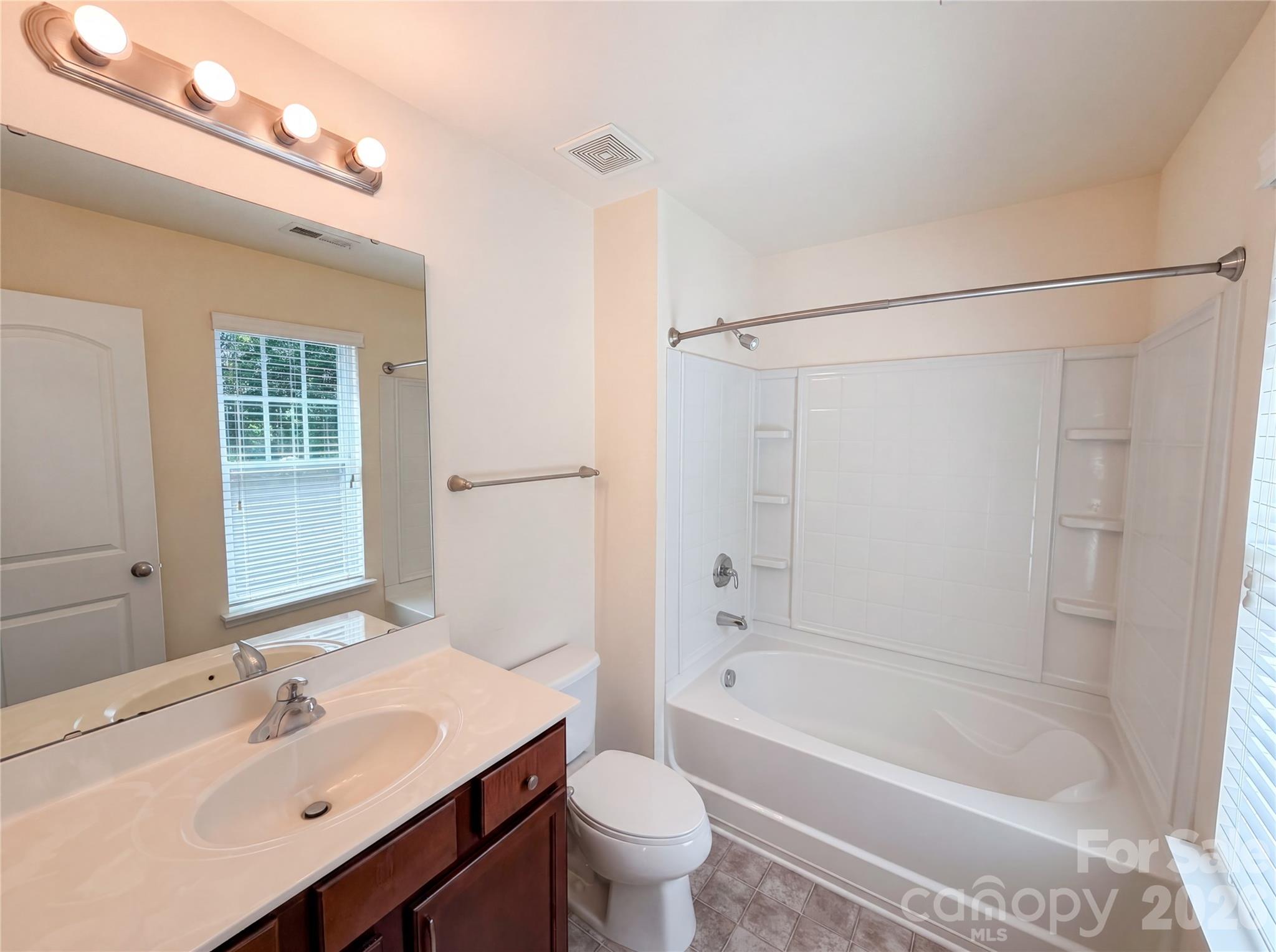 Charlotte Pines - Residential