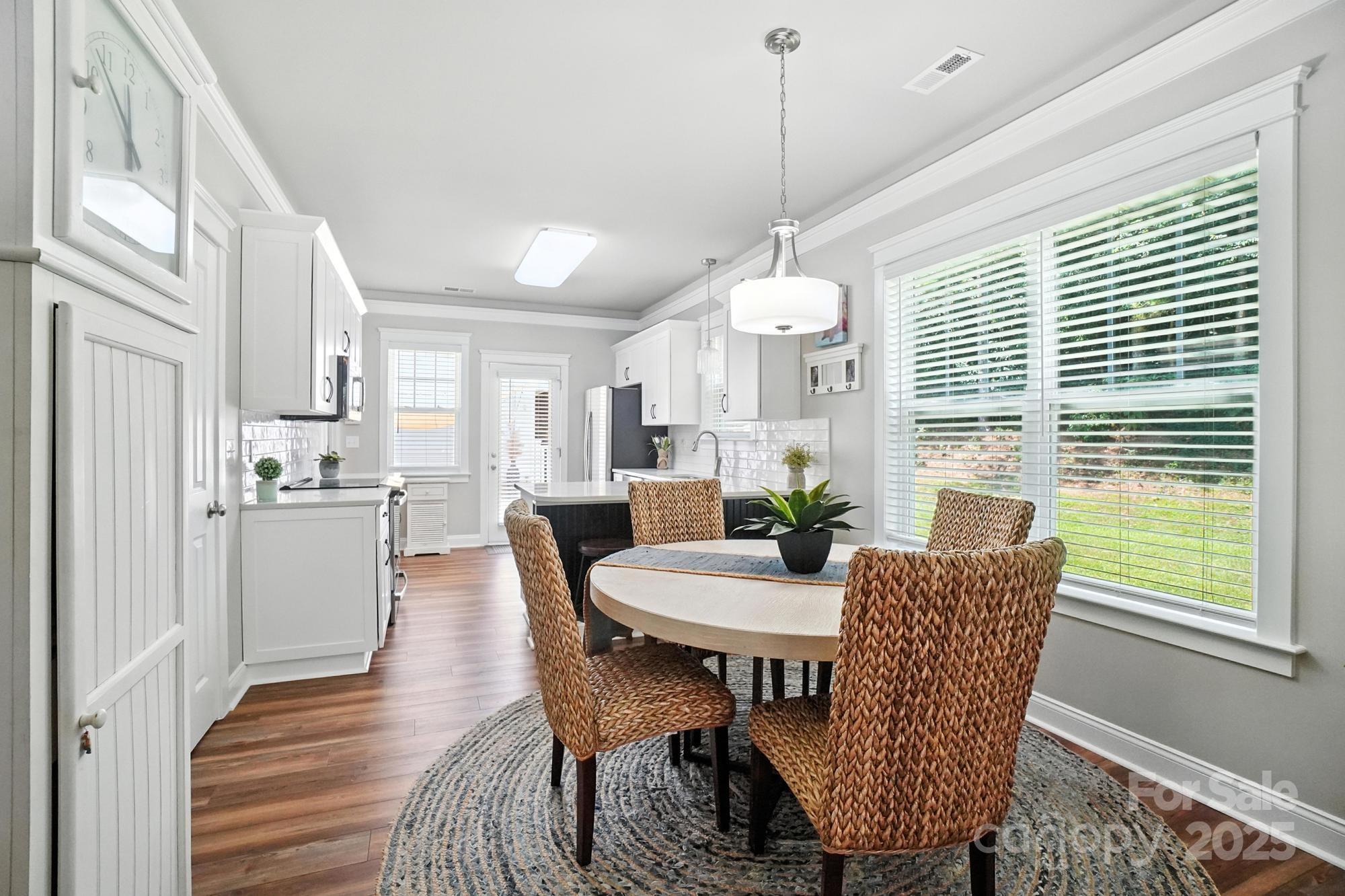 11359 Deer Ridge Lane