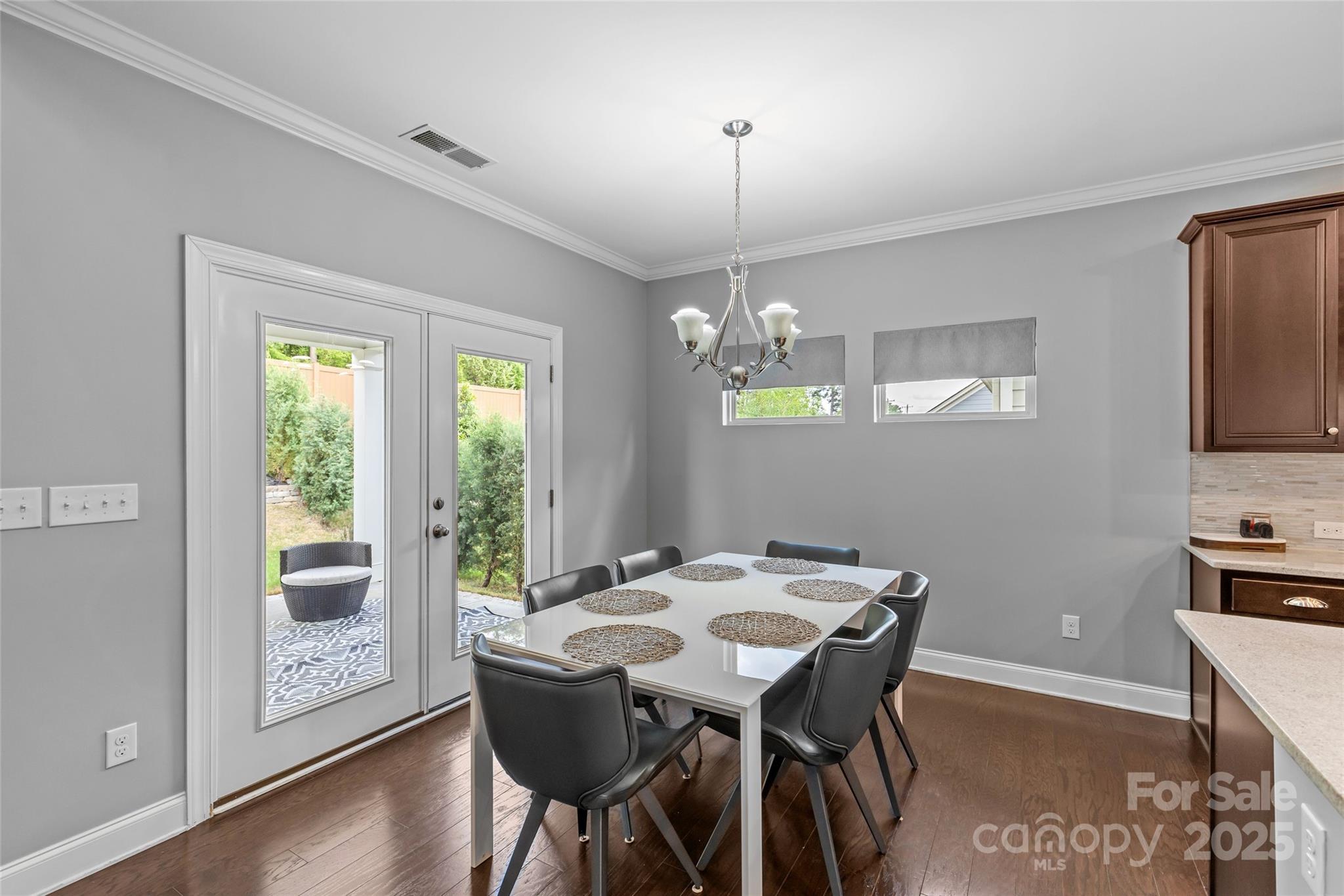 The Retreat - Residential