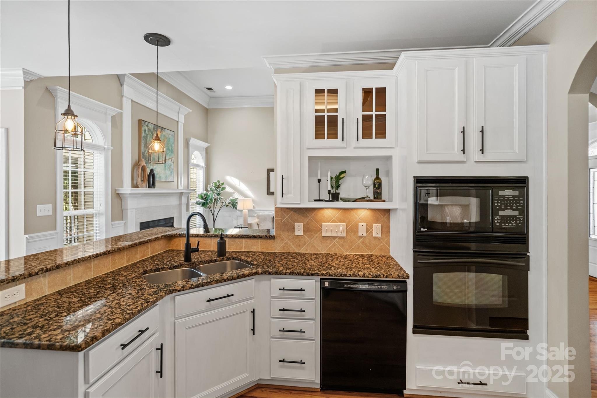 Seven Oaks - Residential