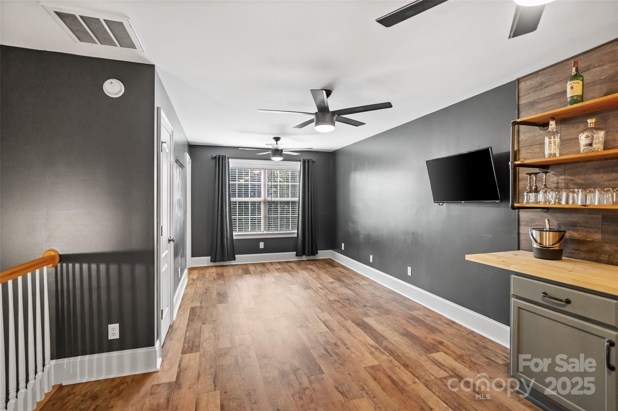 Seven Oaks - Residential