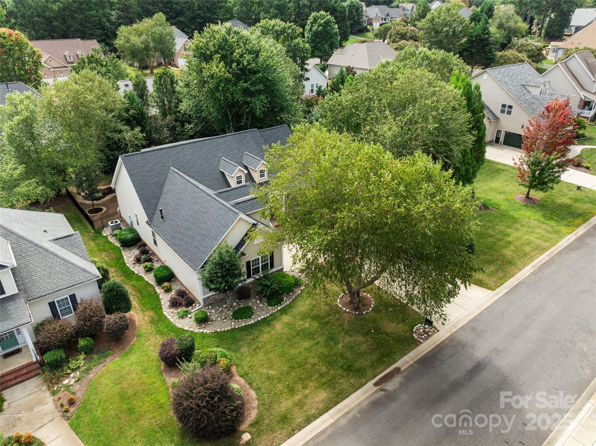 Seven Oaks - Residential