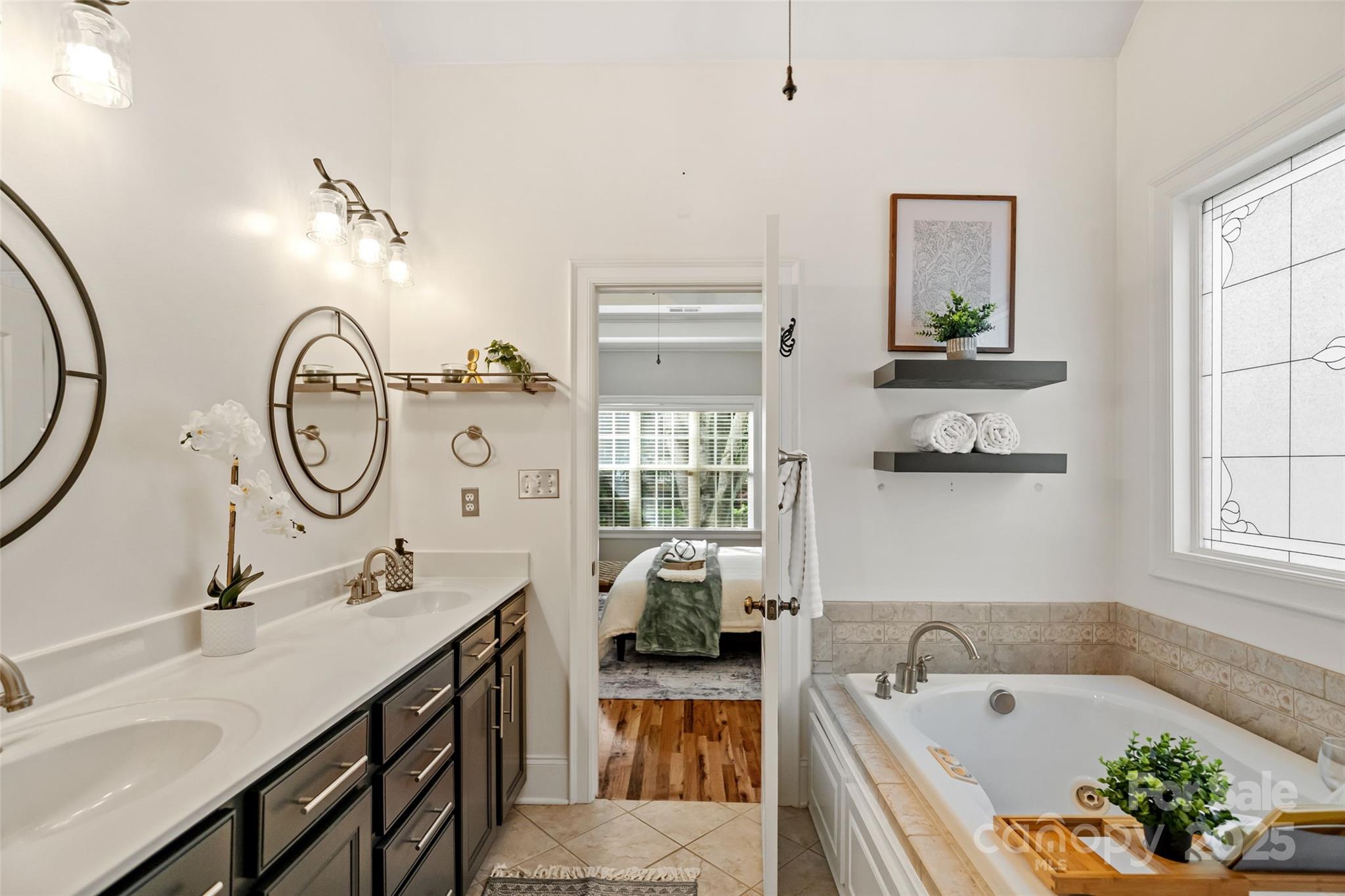 Seven Oaks - Residential