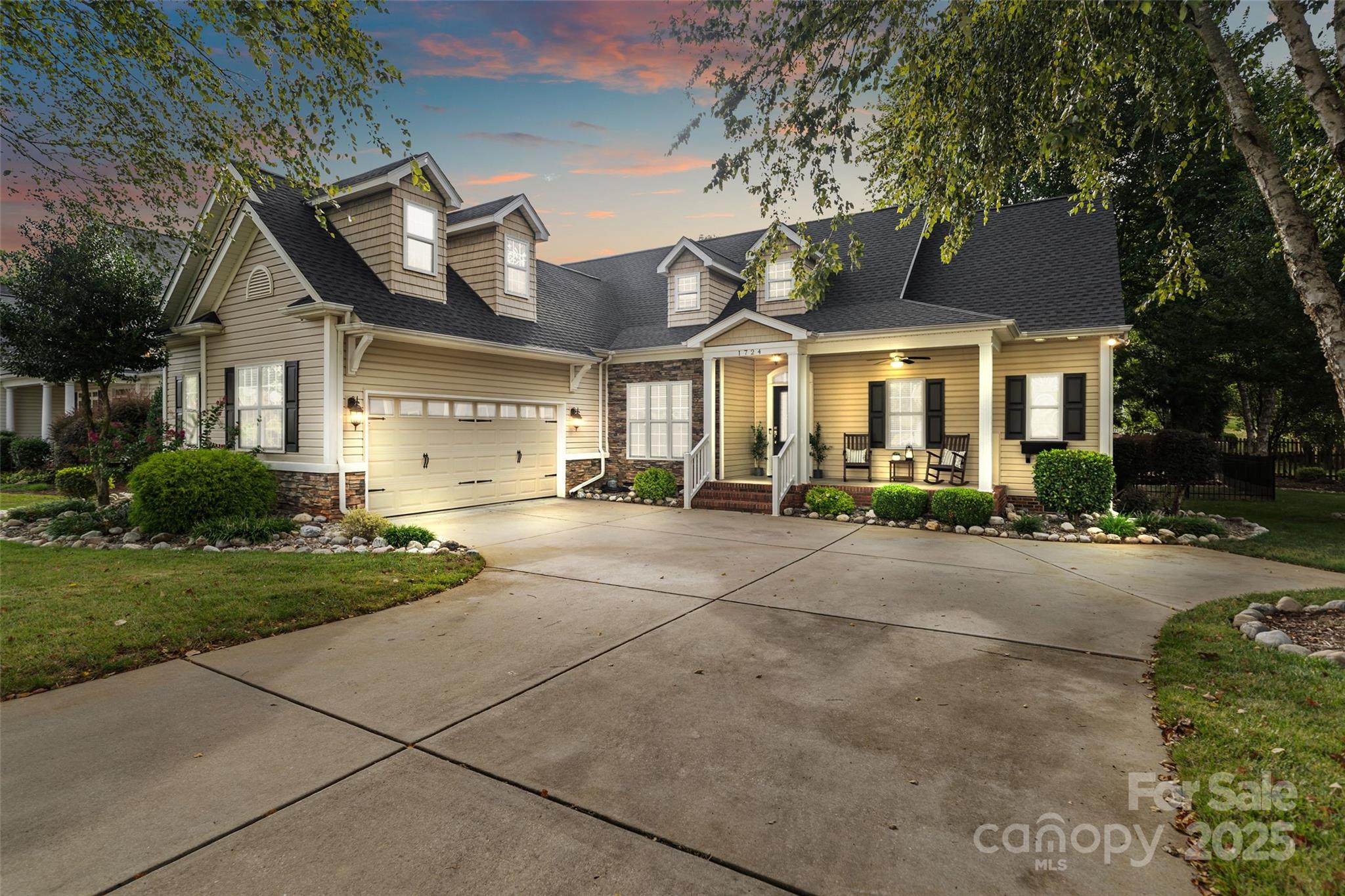 Seven Oaks - Residential