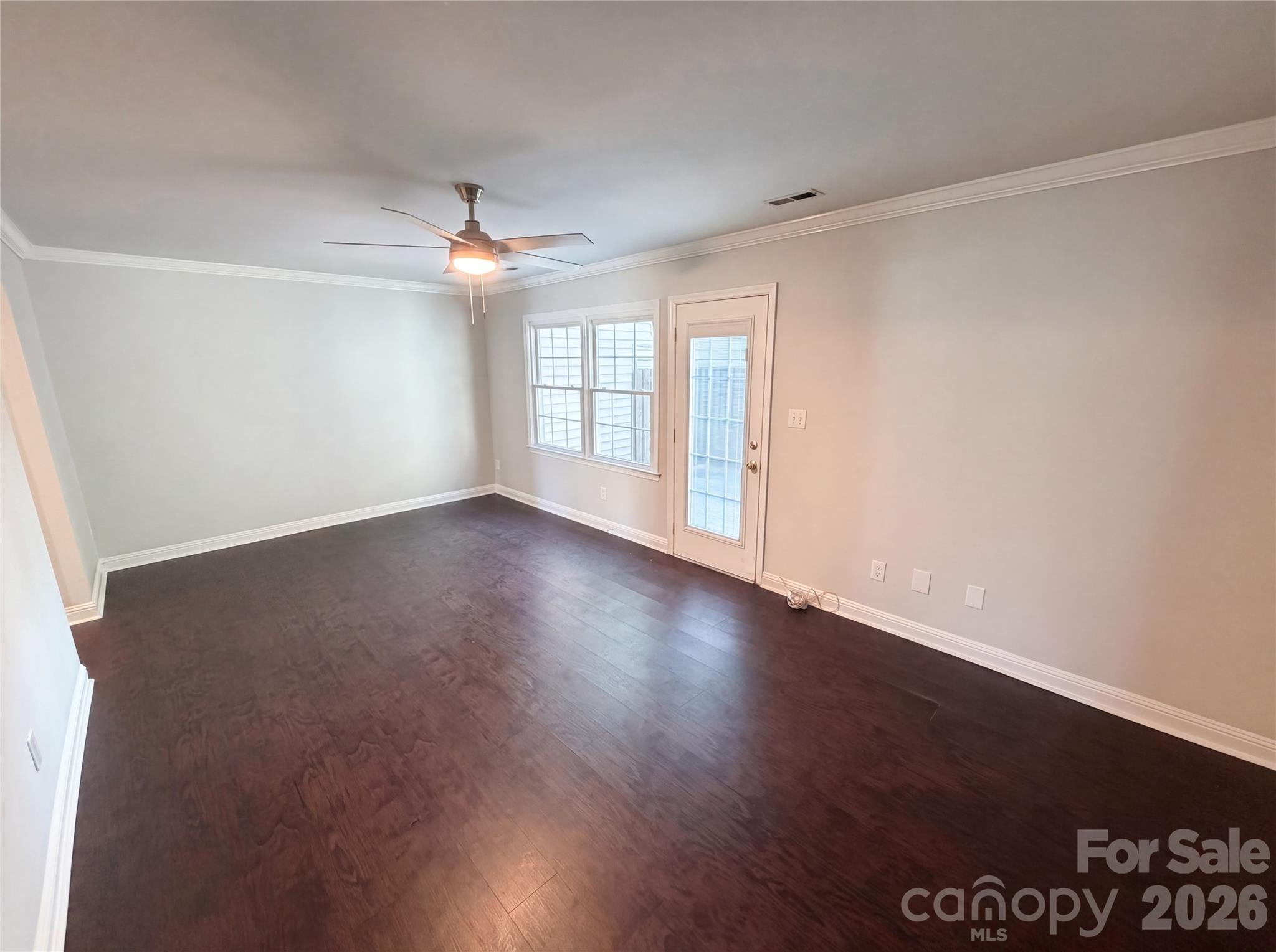 8042 Regent Park Lane