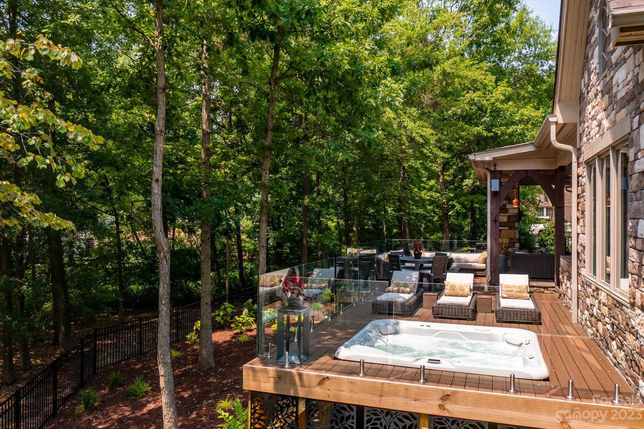 Shadowcreek - Residential