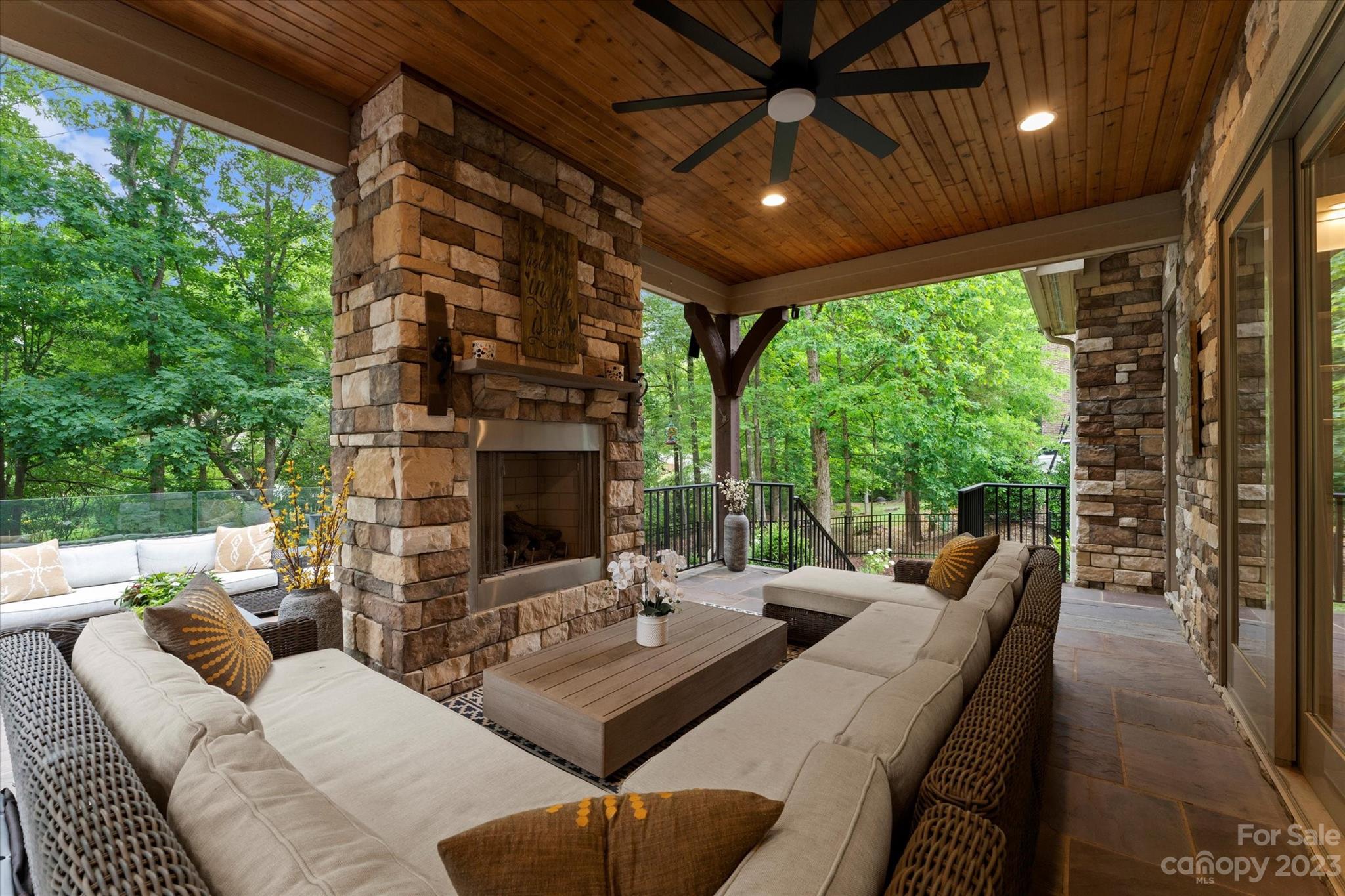 Shadowcreek - Residential