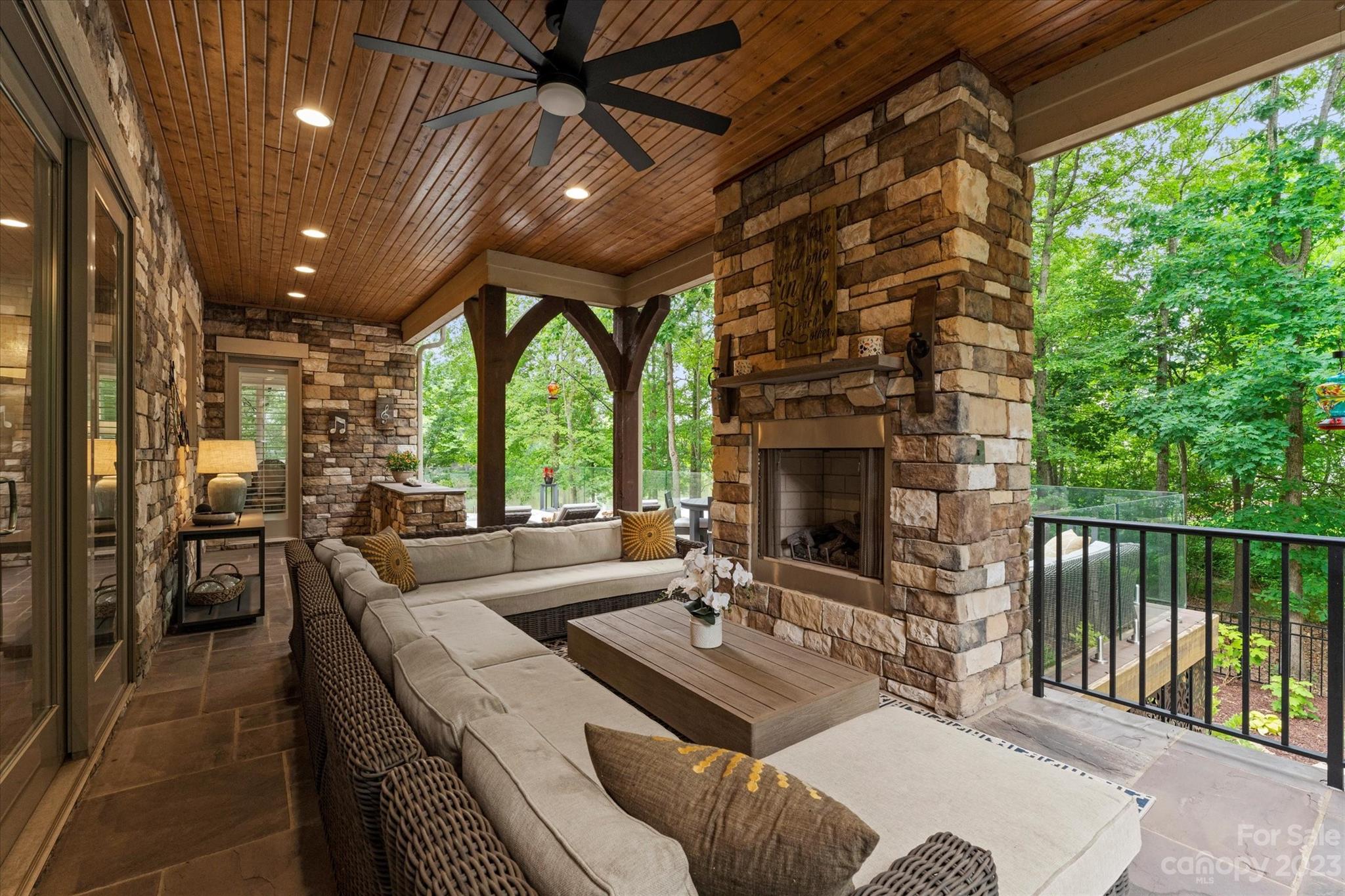 Shadowcreek - Residential