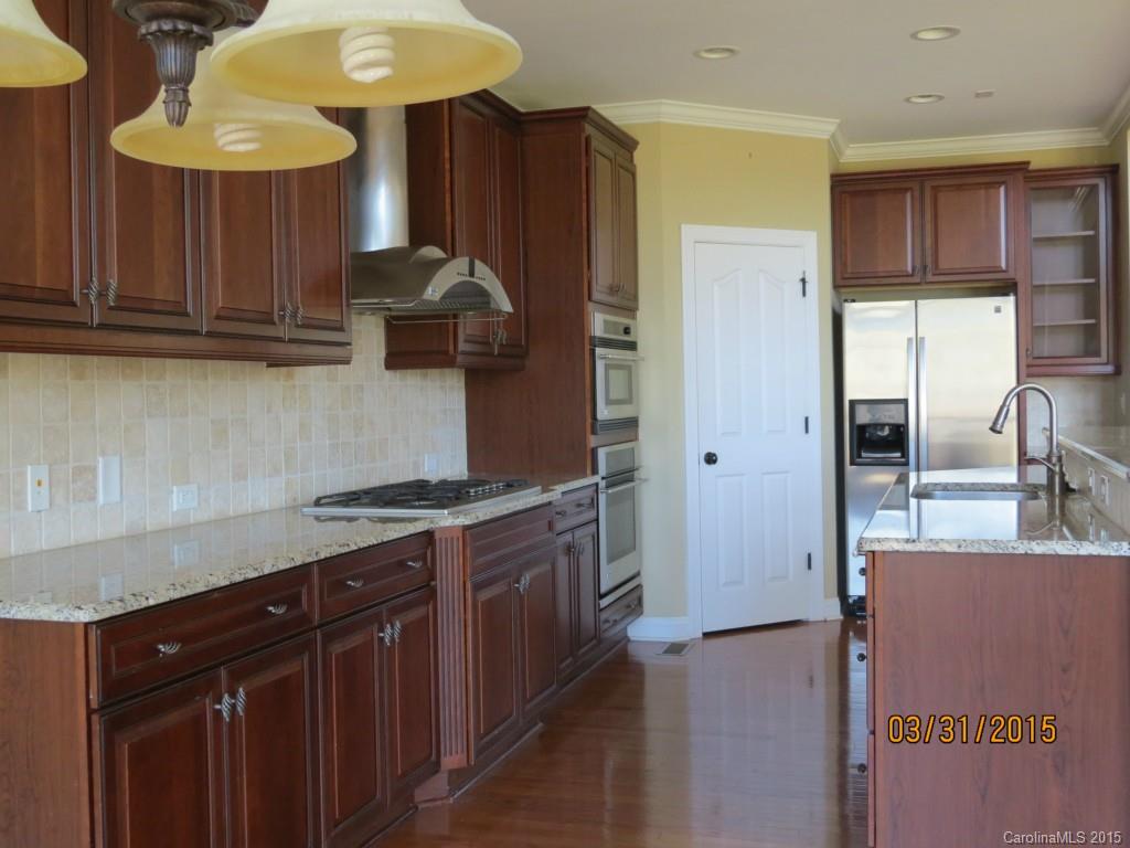 The Palisades - Residential