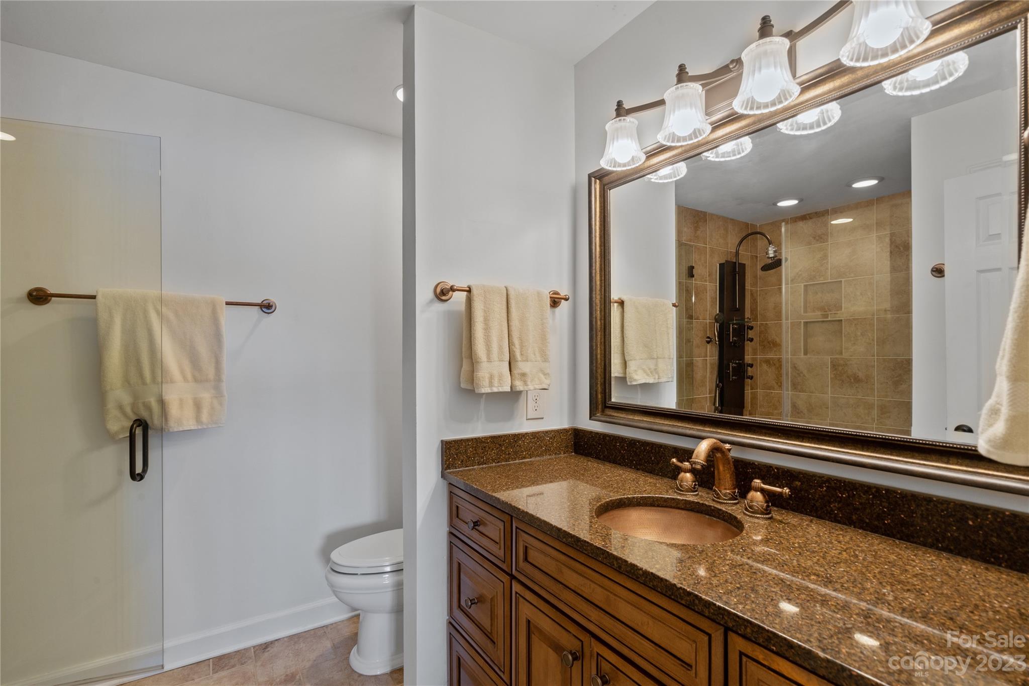 Spinnaker Point - Residential