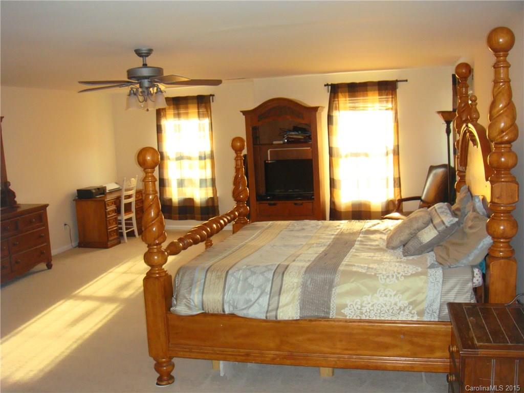 Steele Creek - Residential