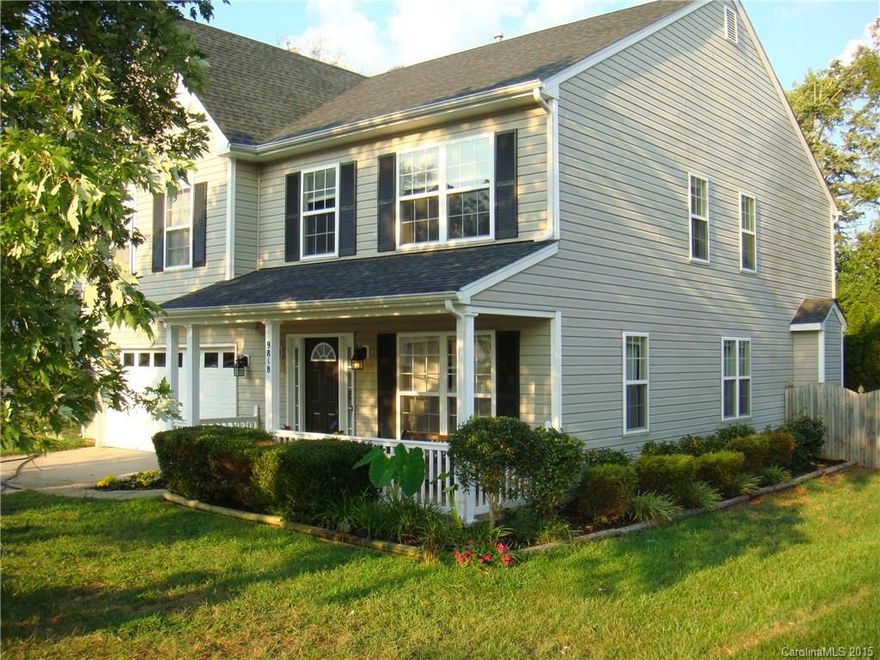 MUST SEE! NEW PAINT AND CARPET! Lots and Lots of House for the money. Extra Large Formal and Family Room with Fireplace! Oversized Kitchen with Breakfast Bar and Huge Pantry. Master BR is EXTRA LARGE with a Glamour Bath. Four Additional bedrooms. Large Fenced Yard with Beautiful Landscaping. PRIME LOCATION with Convenient Access to 485 and the NEW PREMIUM OUTLETS, UPTOWN, AIRPORT and LAKE WYLIE!! You cant find This Much House for the Money! CALL AND SCHEDULE YOUR APPOINTMENT TODAY!!