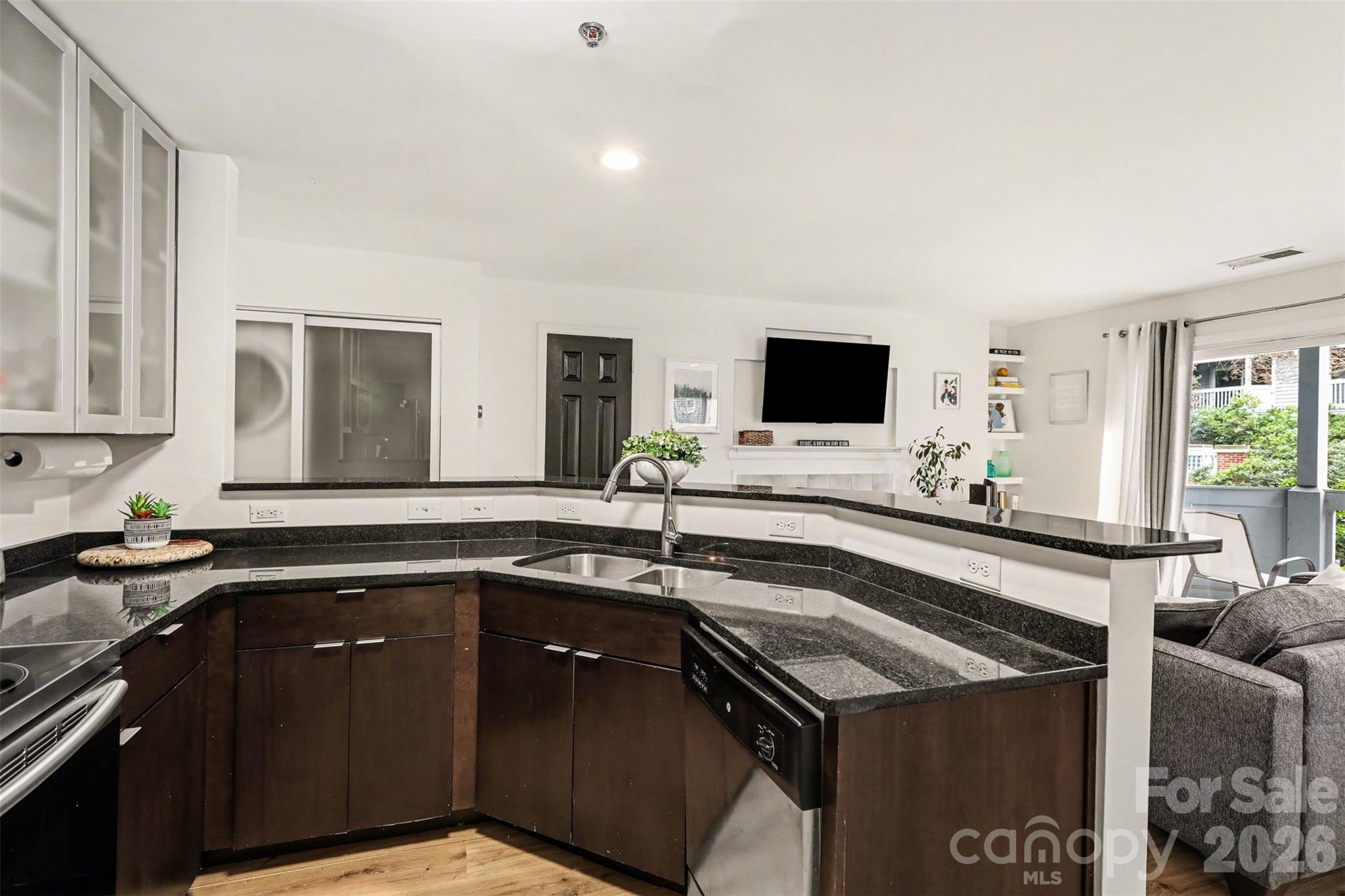 The Fourth Ward Square - Residential