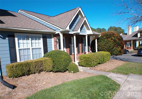 9112 Four Mile Creek Road Charlotte NC 28277