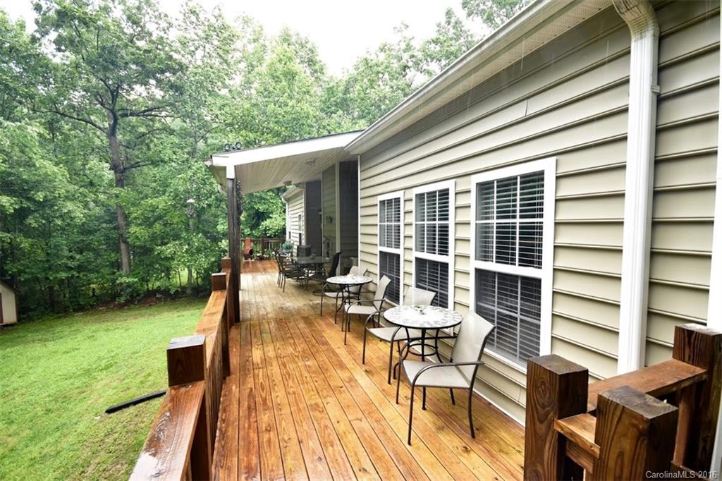 Grayrock Shoals - Residential