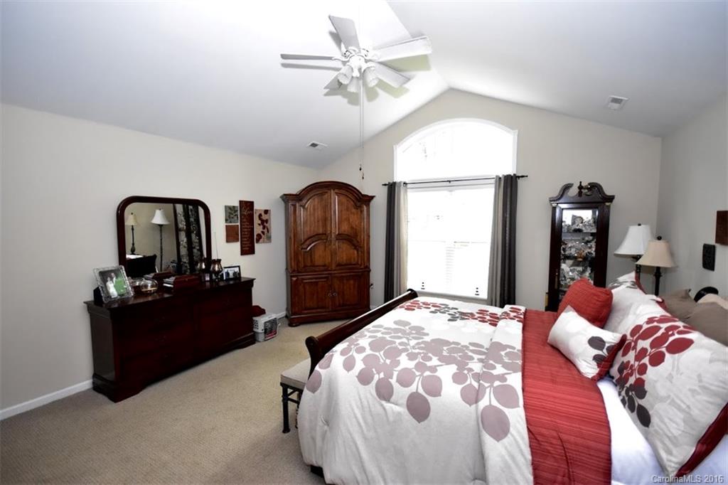 Grayrock Shoals - Residential
