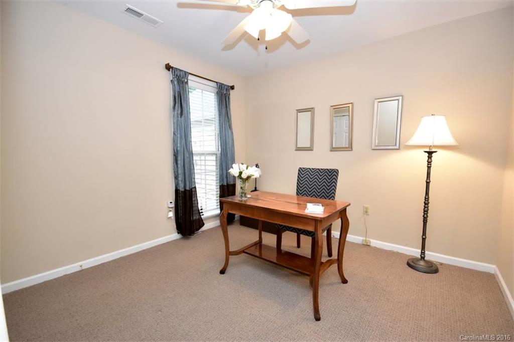 Grayrock Shoals - Residential