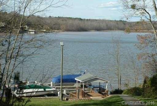 Grayrock Shoals - Residential