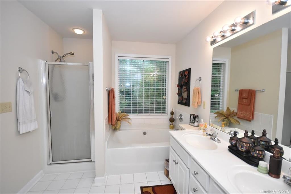 Grayrock Shoals - Residential