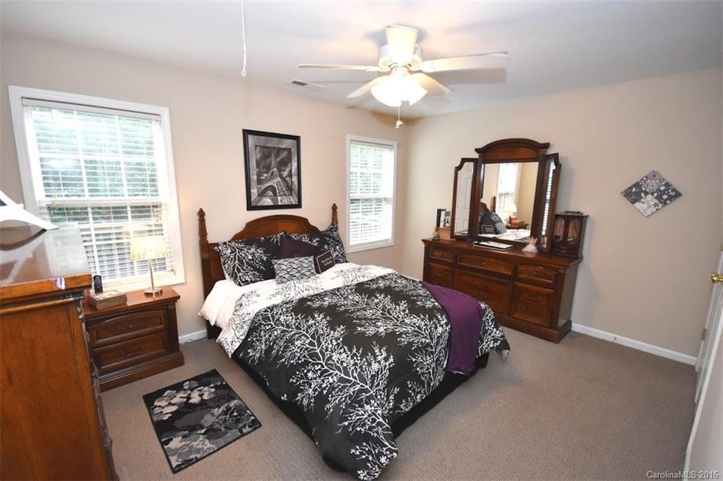Grayrock Shoals - Residential