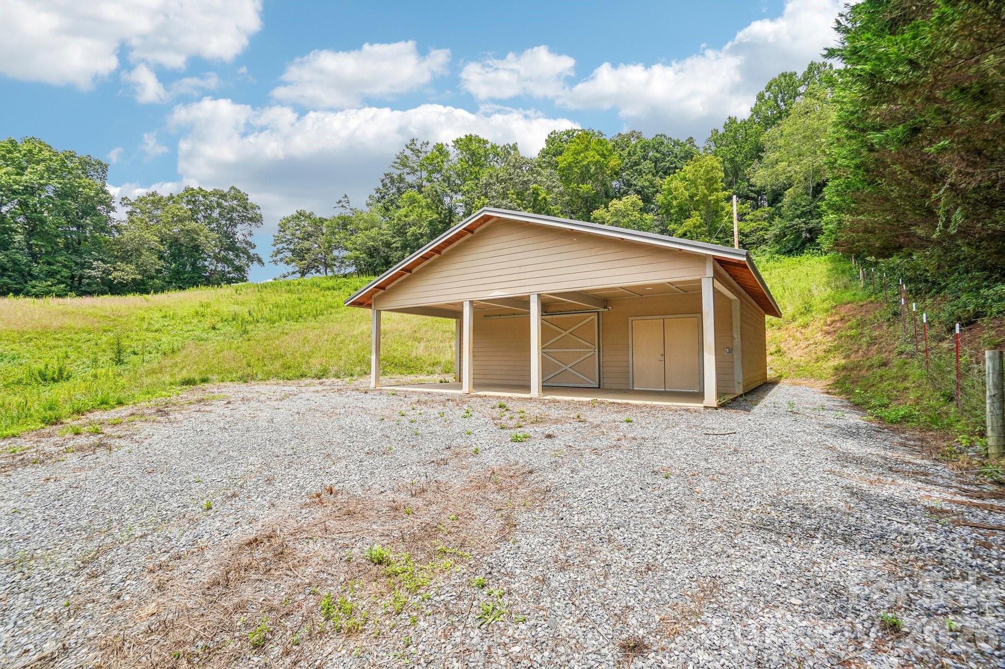 50 Glance Cove Road