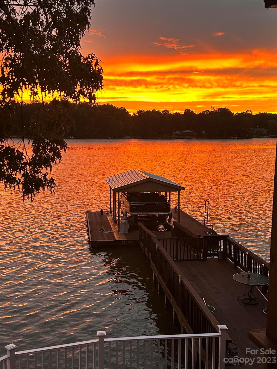 High Rock Lake - Residential