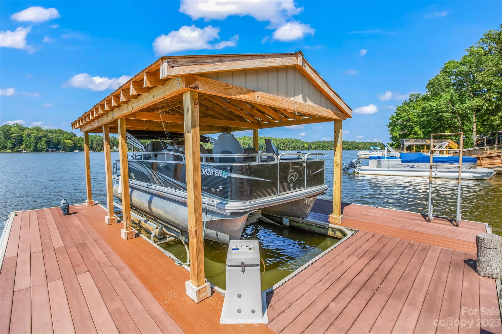 High Rock Lake - Residential