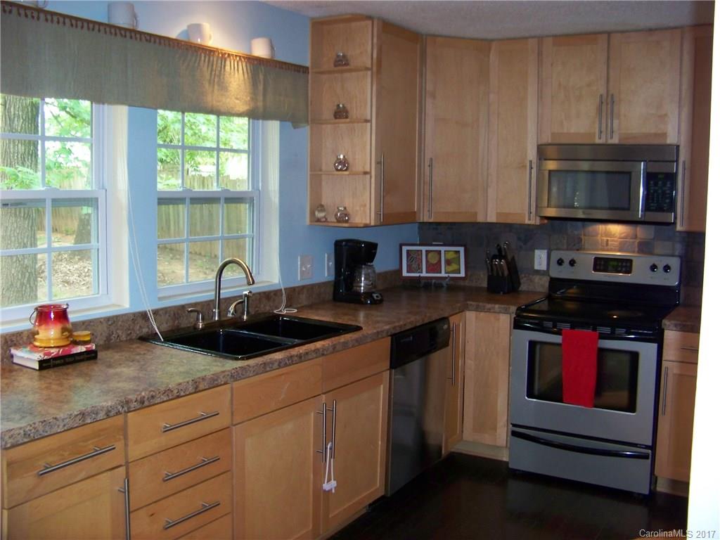 Parkway View - Residential Lease