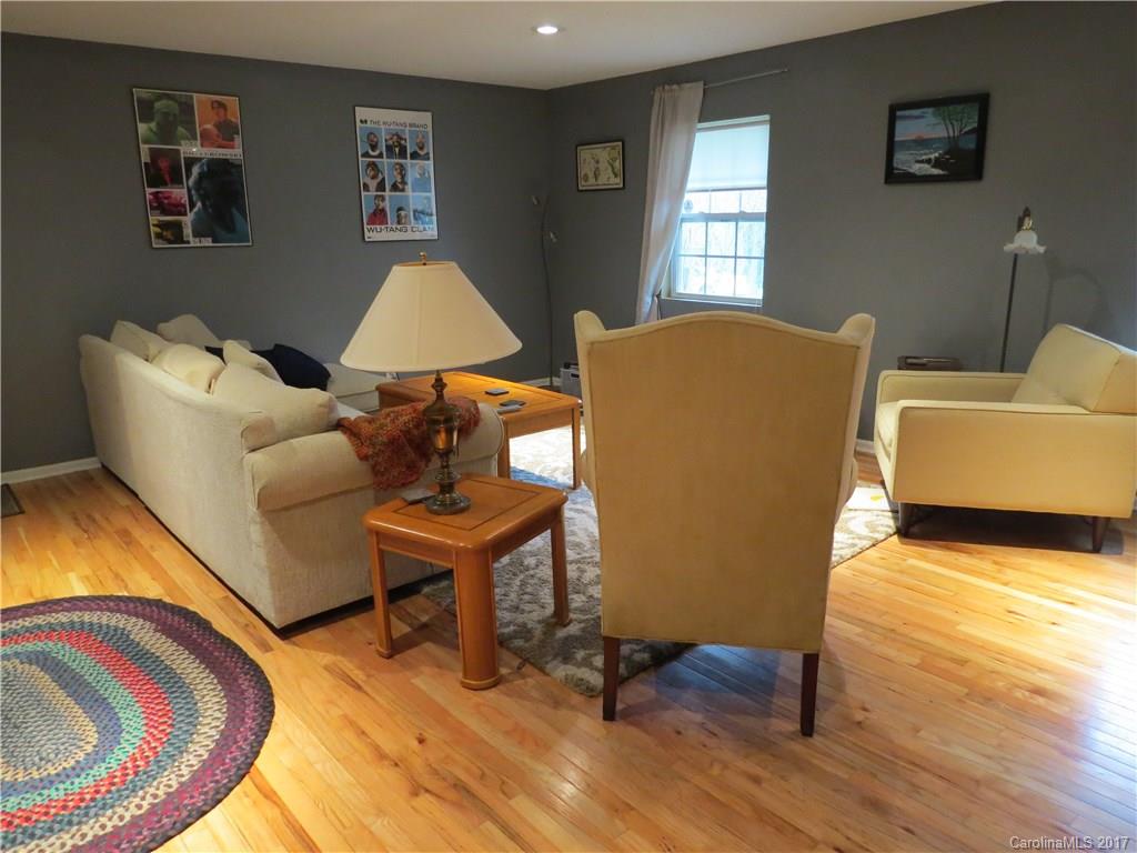 Parkway View - Residential Lease