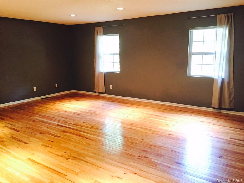 Parkway View - Residential Lease