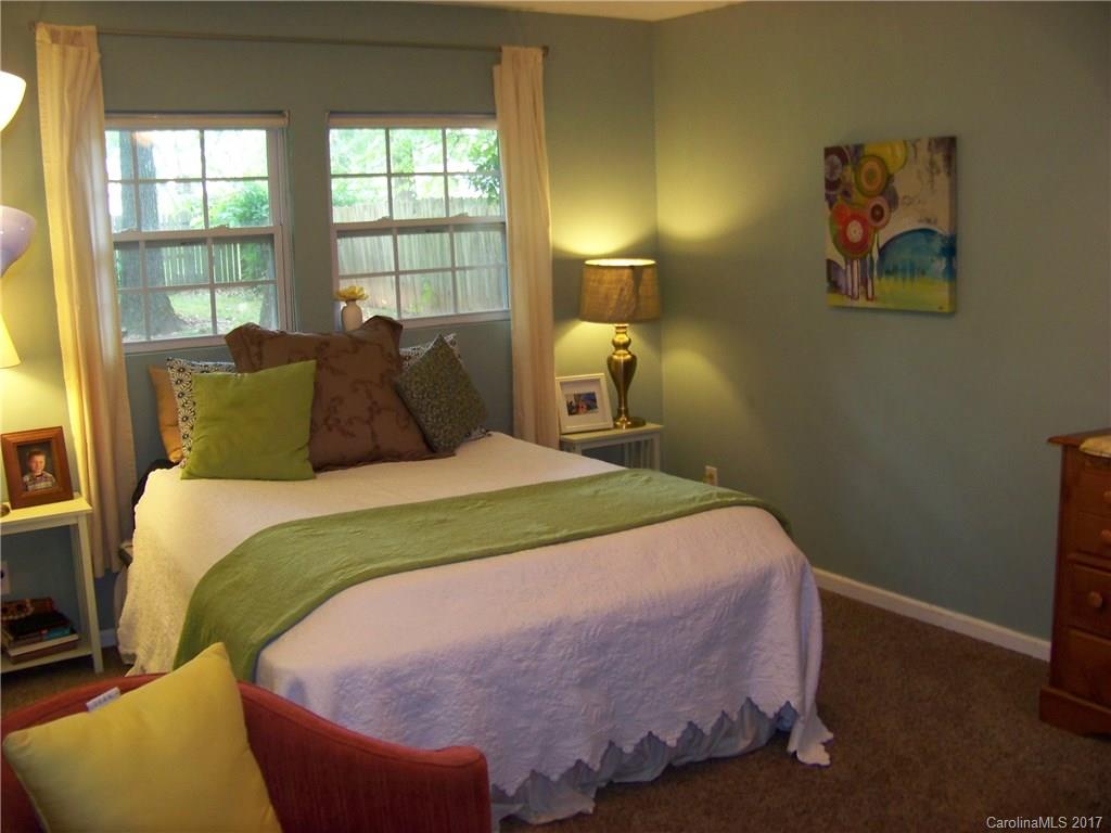 Parkway View - Residential Lease