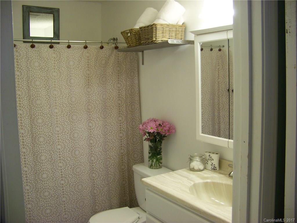 Parkway View - Residential Lease