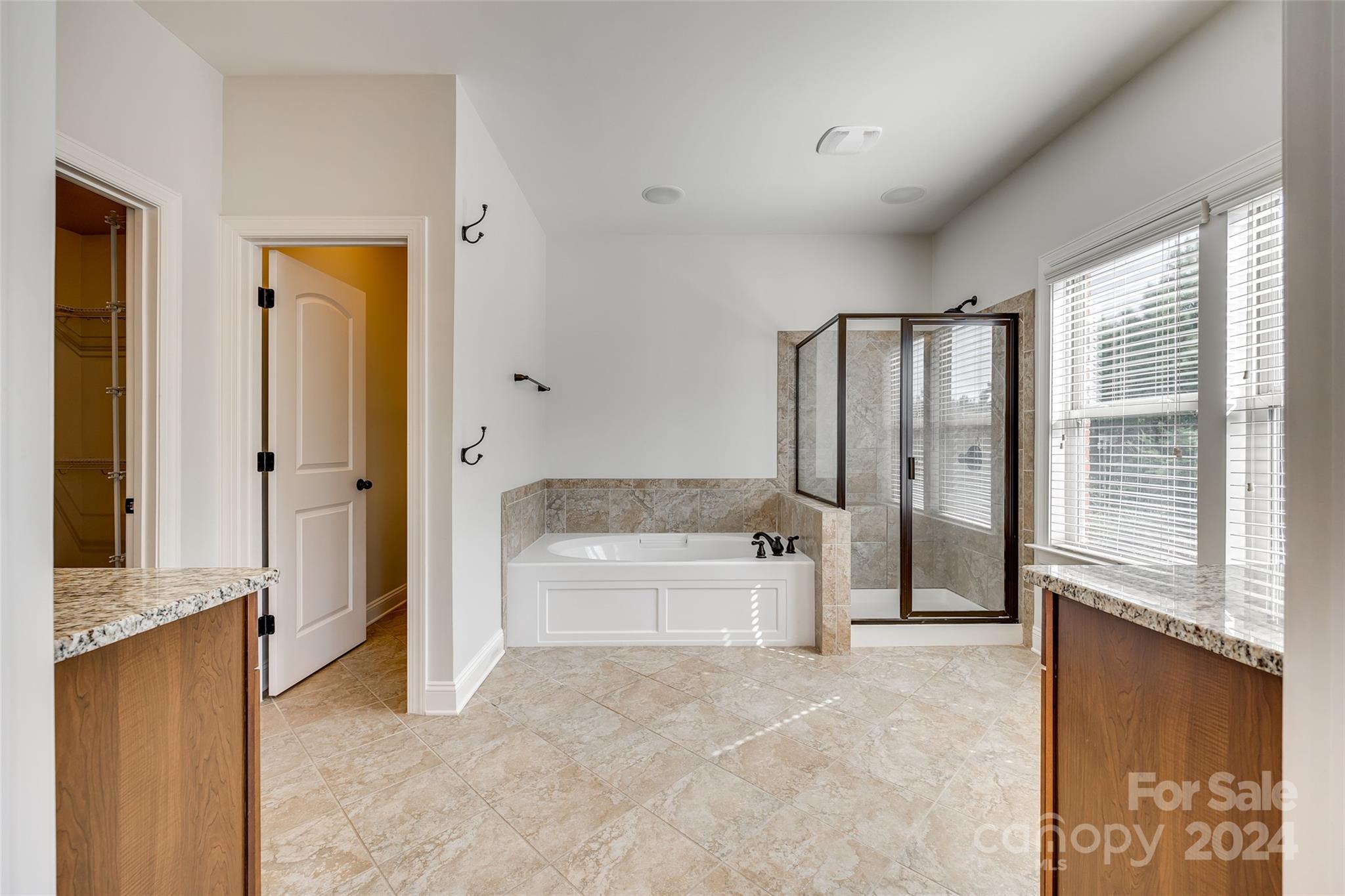 Barber Rock - Residential