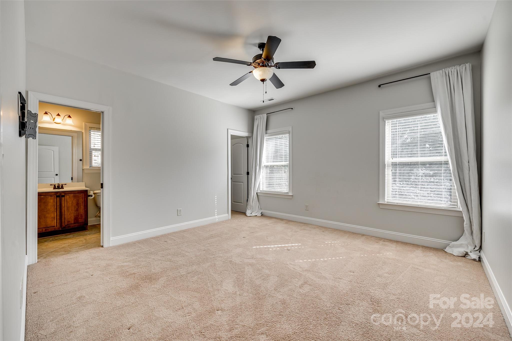 Barber Rock - Residential