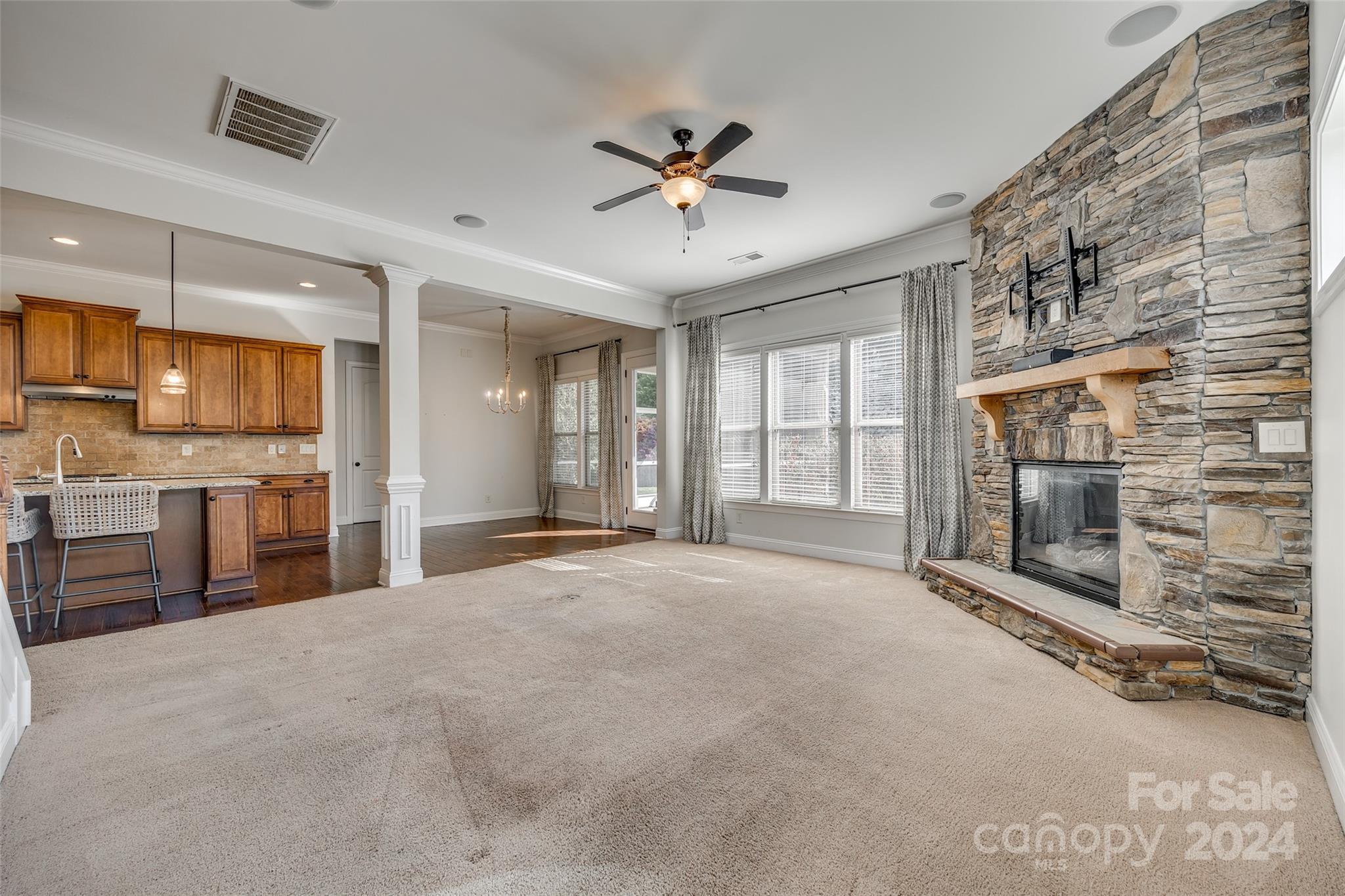 Barber Rock - Residential