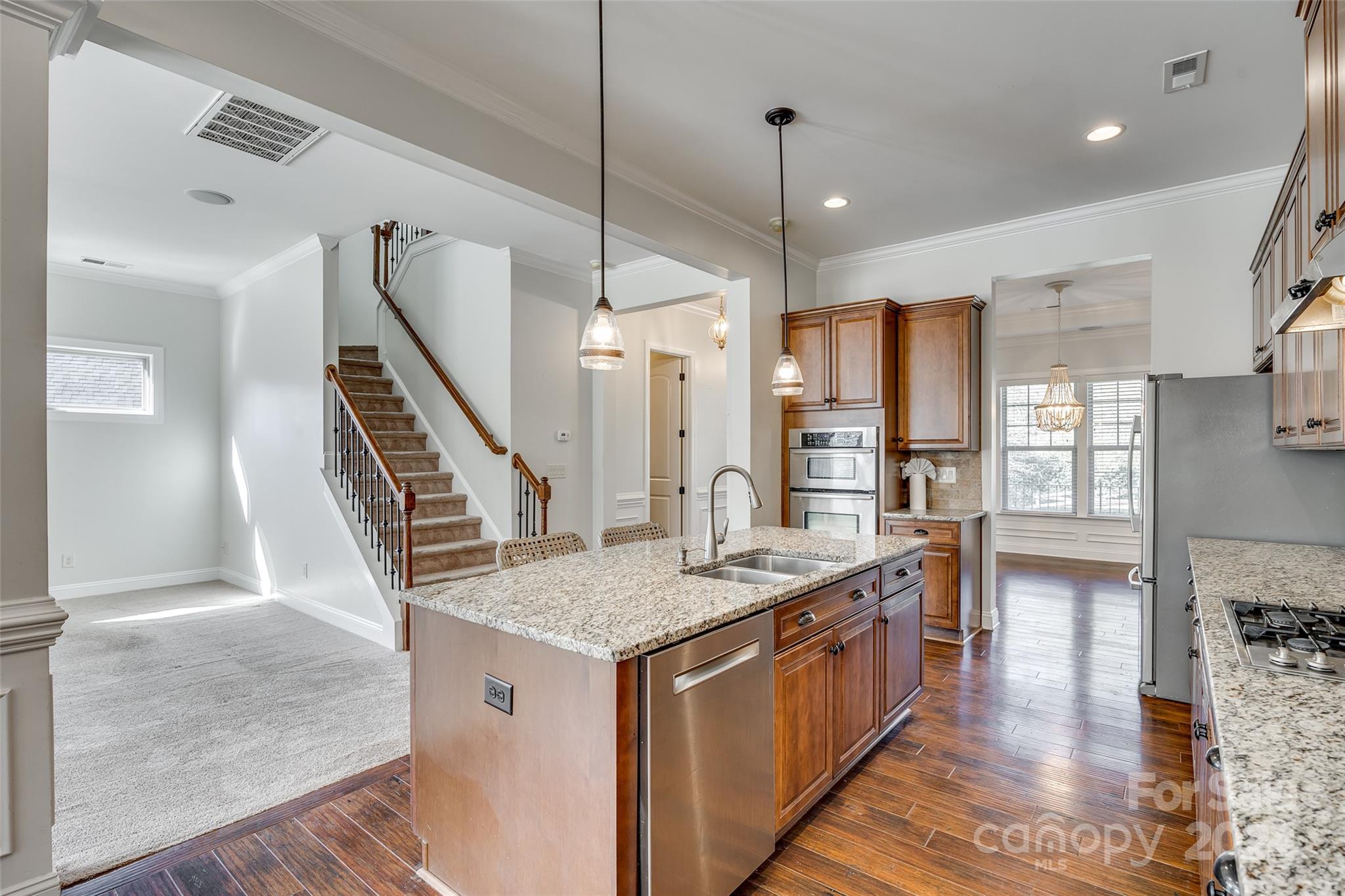 Barber Rock - Residential