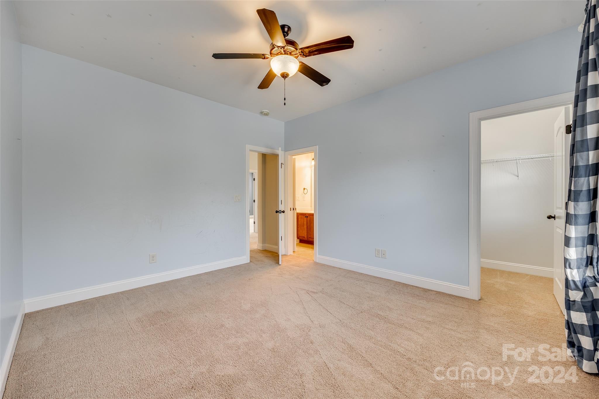 Barber Rock - Residential