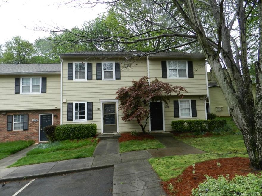 Great 2 bedroom condo close to the Harris YMCA, Beverly Woods Elementary and only minutes from Southpark.  Freshly painted and is in really good condition.  Refrigerator to remain.  Special assessment from July 2014 of $55.27 per month will be paid off in June 2015.  Large bedrooms and great closet space.  Storage room off the enclosed patio.