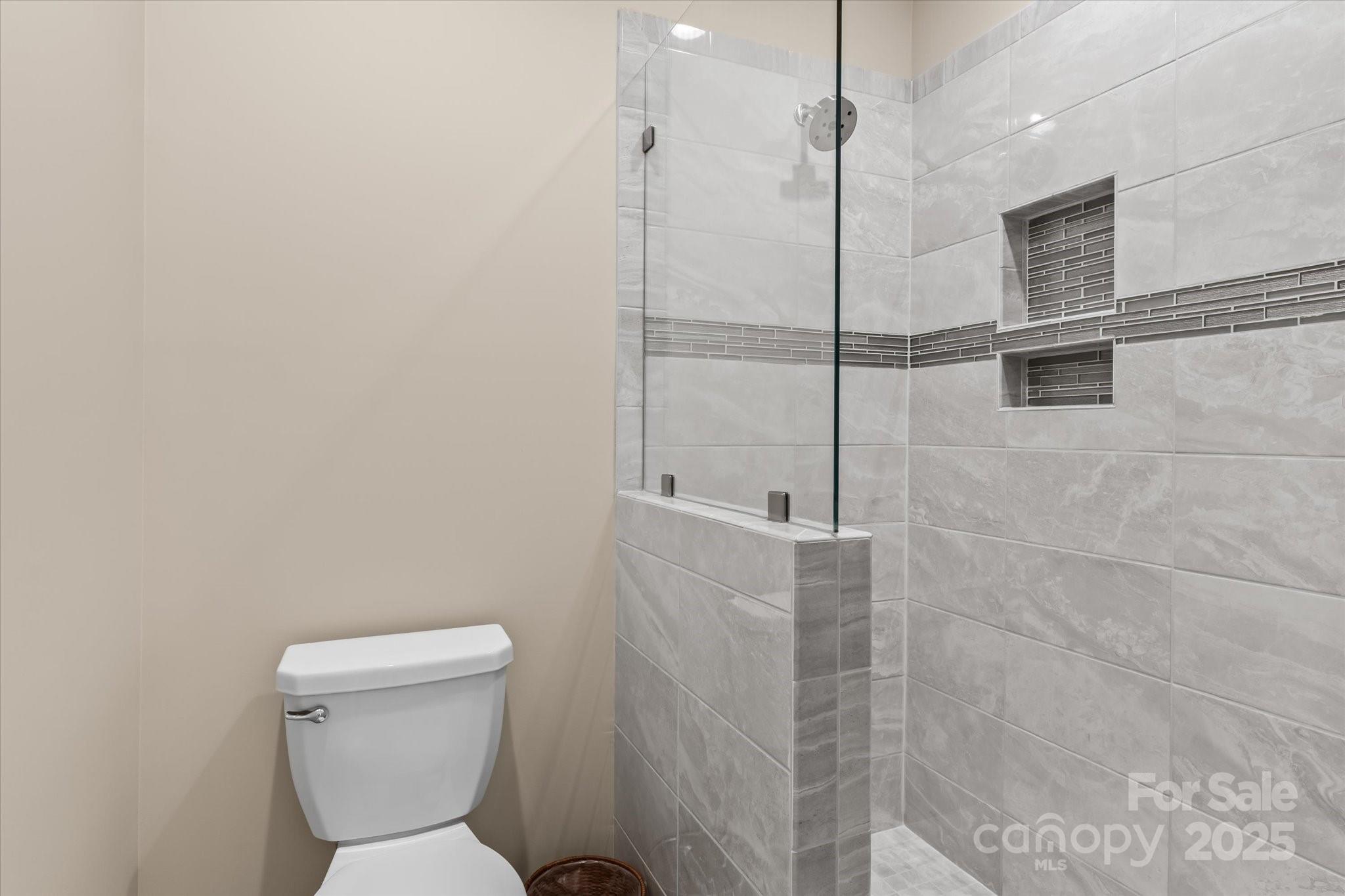 Astoria - Residential