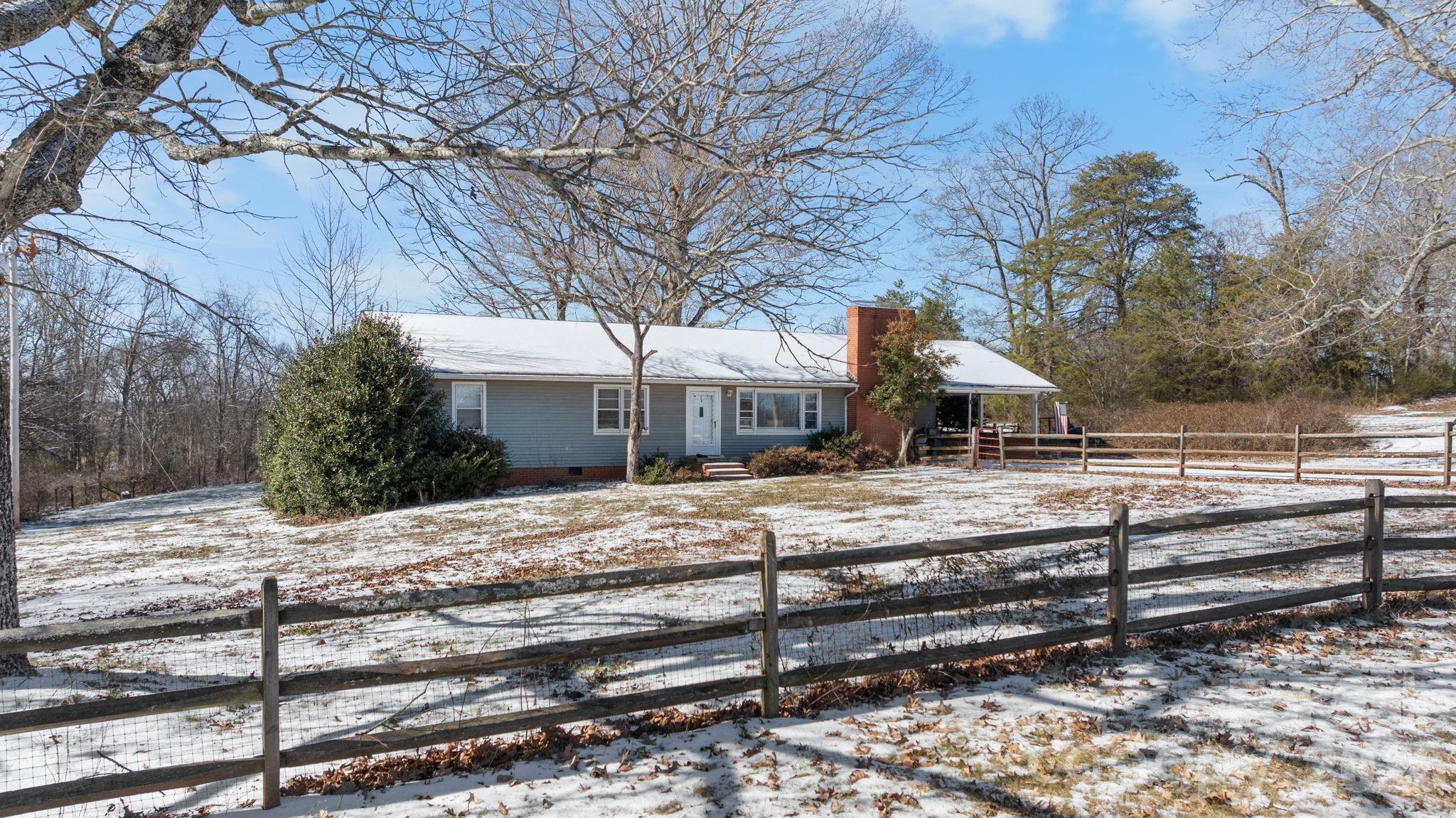 3012 Rocky Ford Road