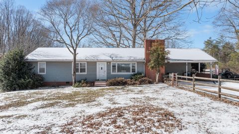 3012 Rocky Ford Road Newton NC 28658