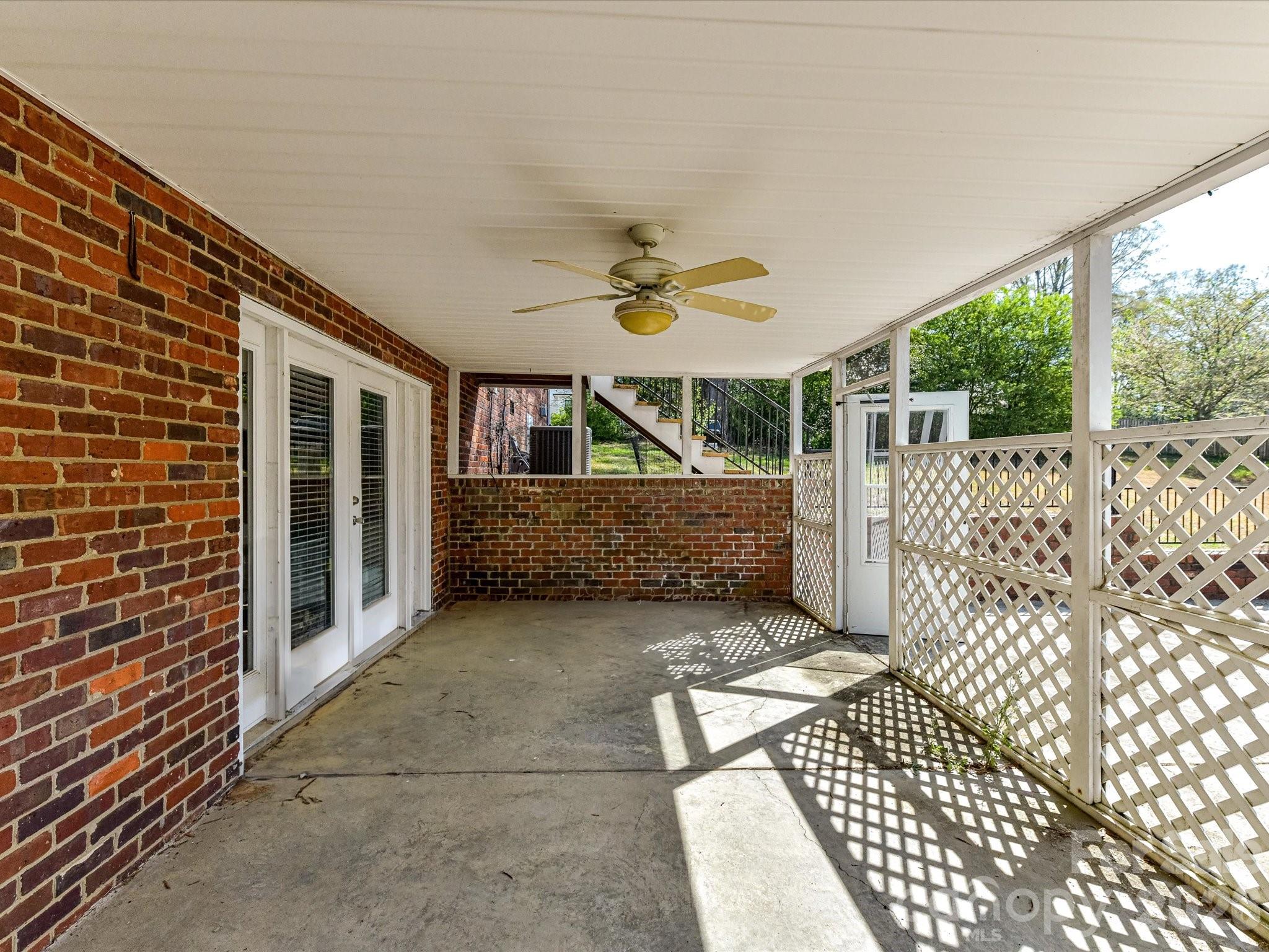 Thompson - Residential