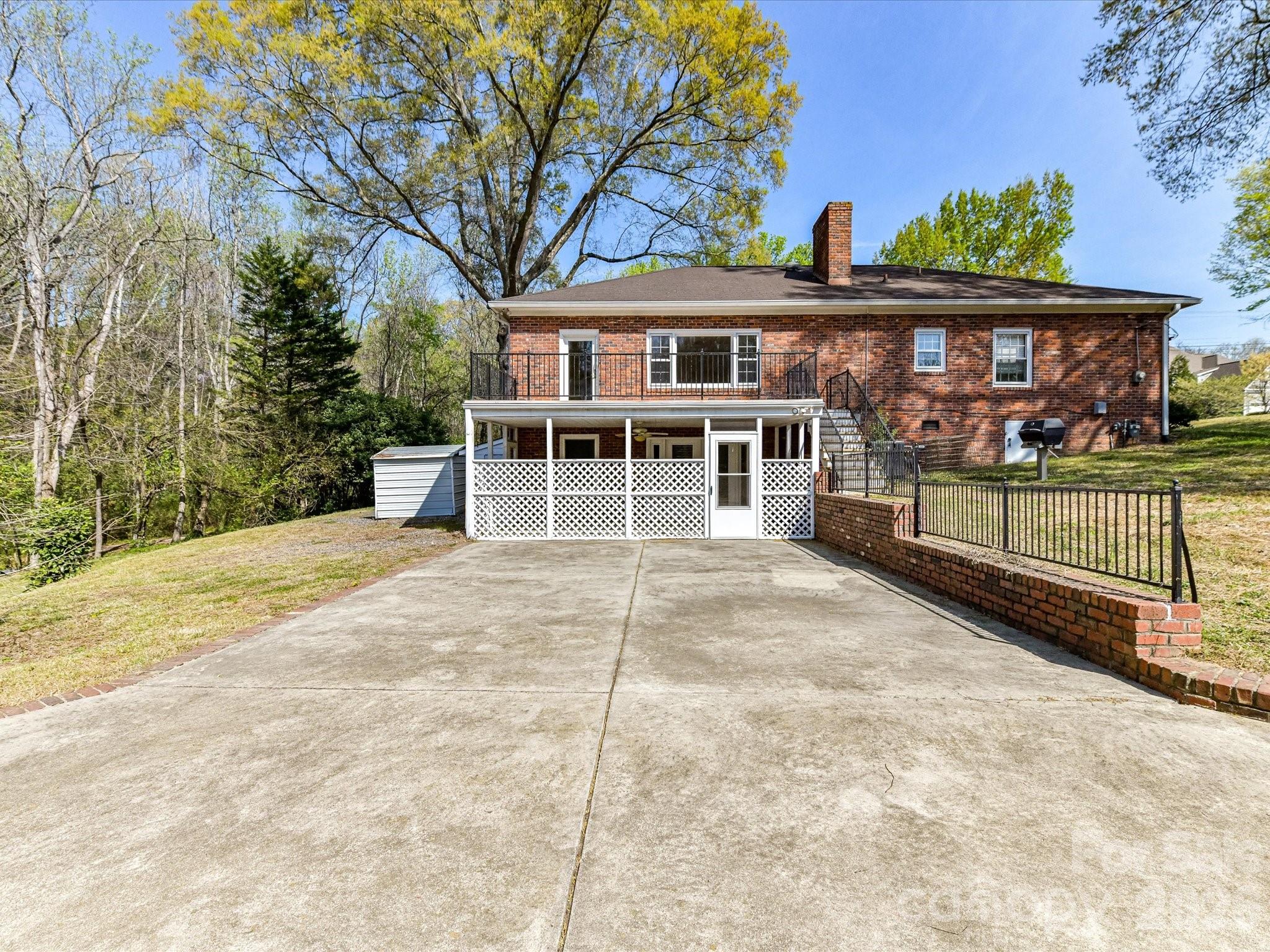 Thompson - Residential