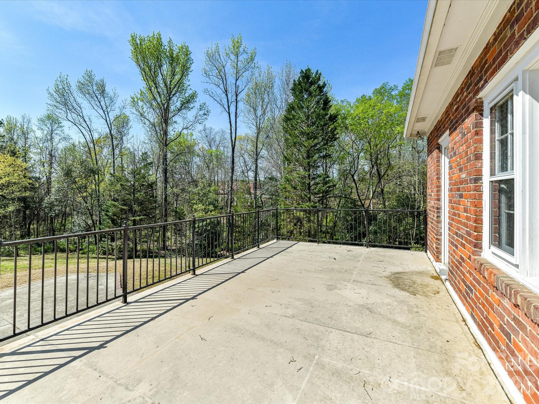 Thompson - Residential