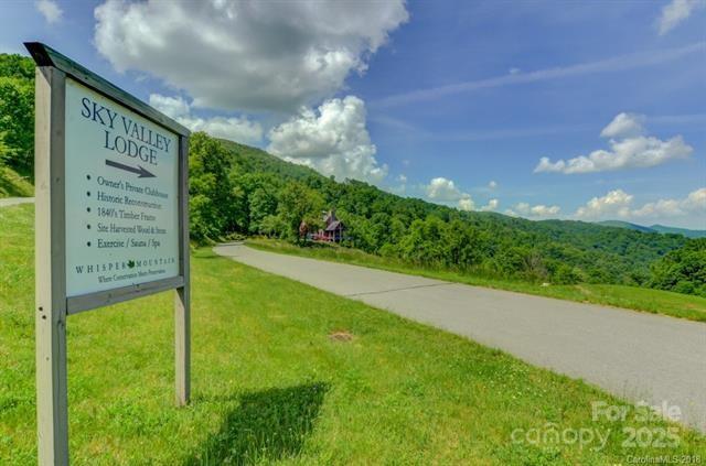 Whisper Mountain - Land