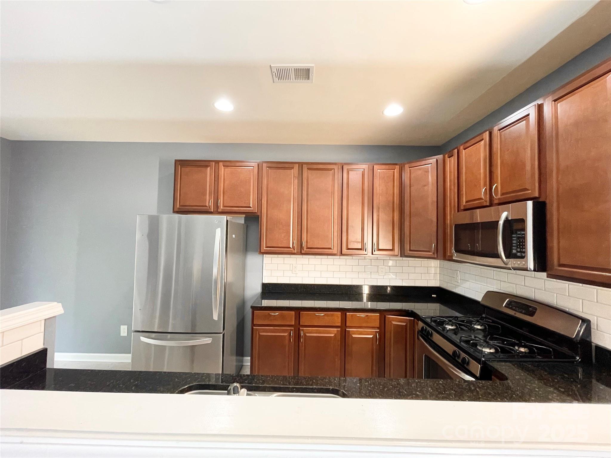 13769 Singleleaf Lane