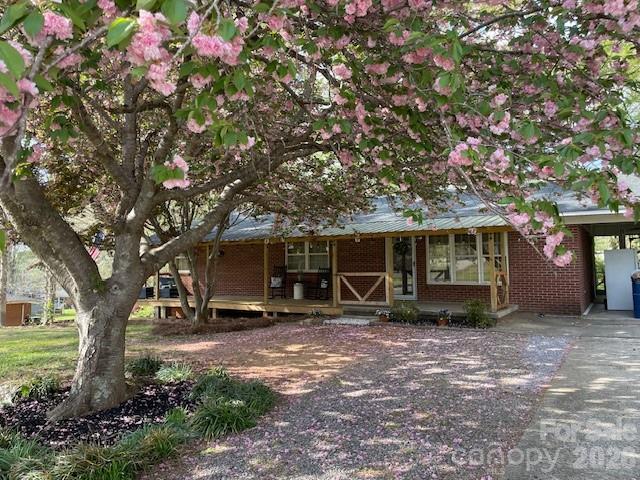 511 Sunbeam Farm Road