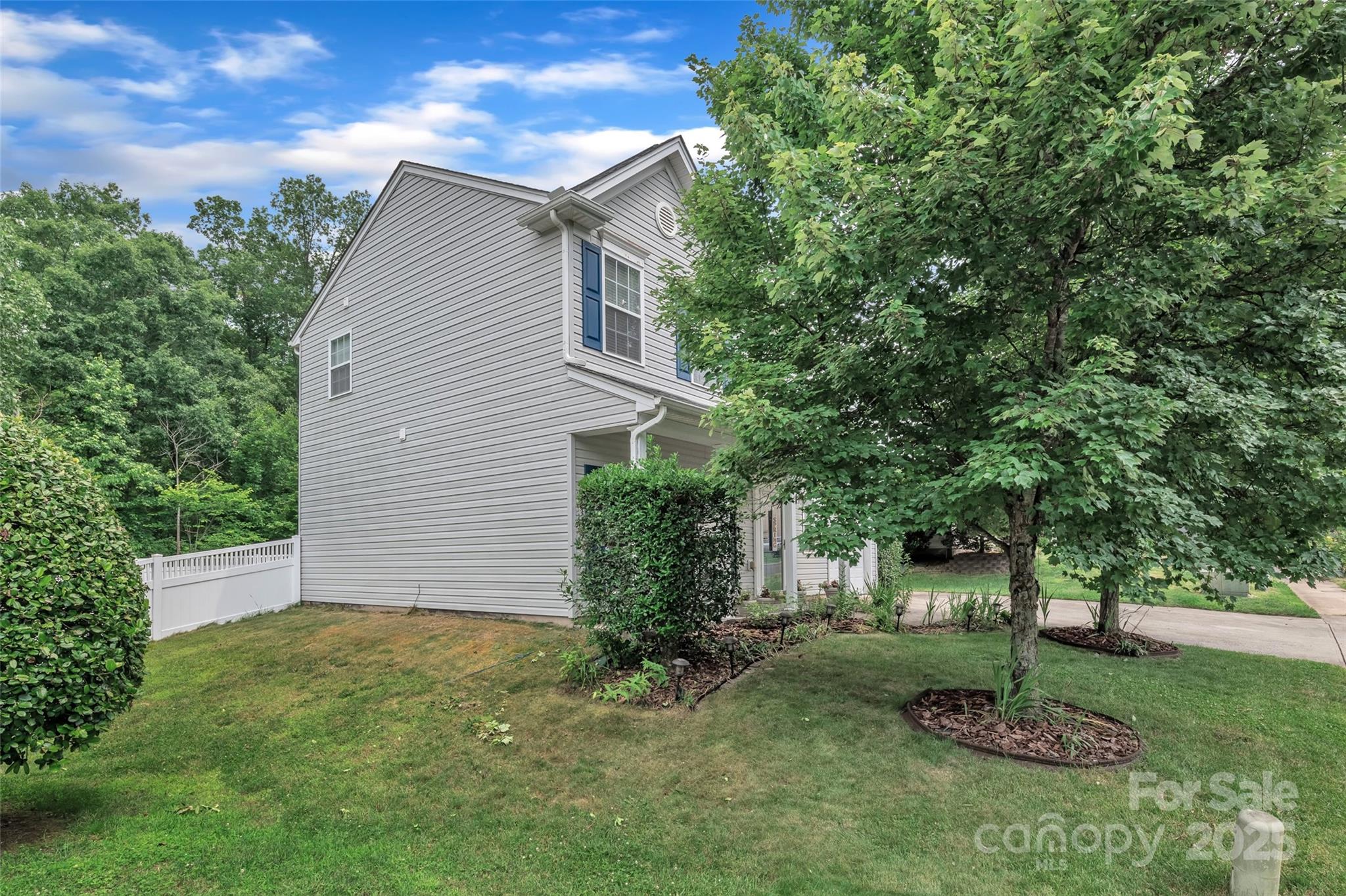 1017 Chalk Hill Lane
