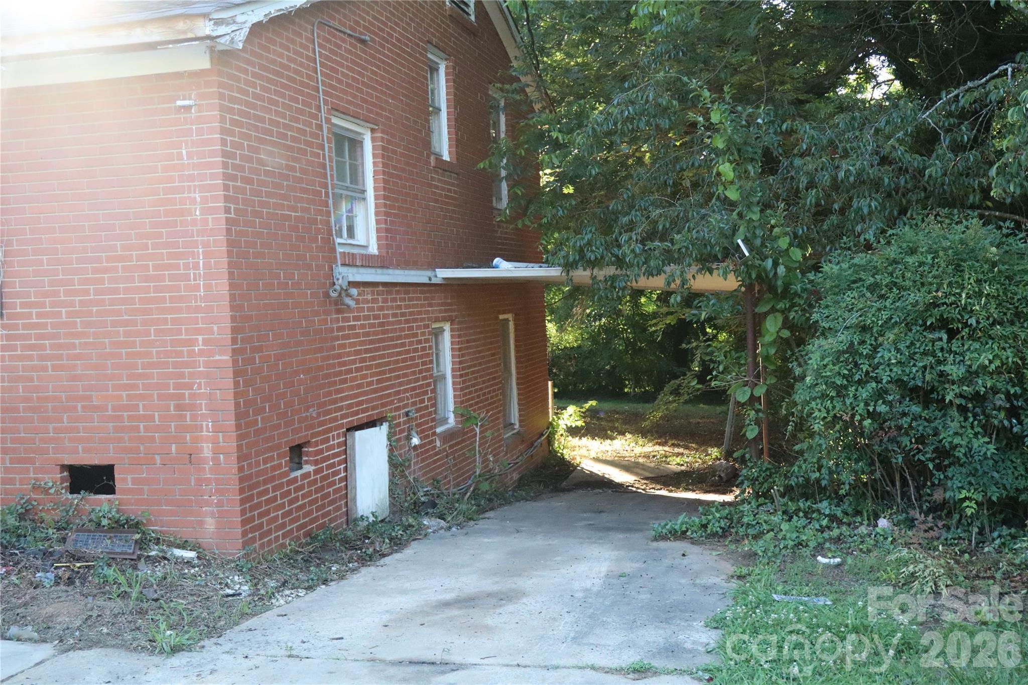 5427 Kildare Drive