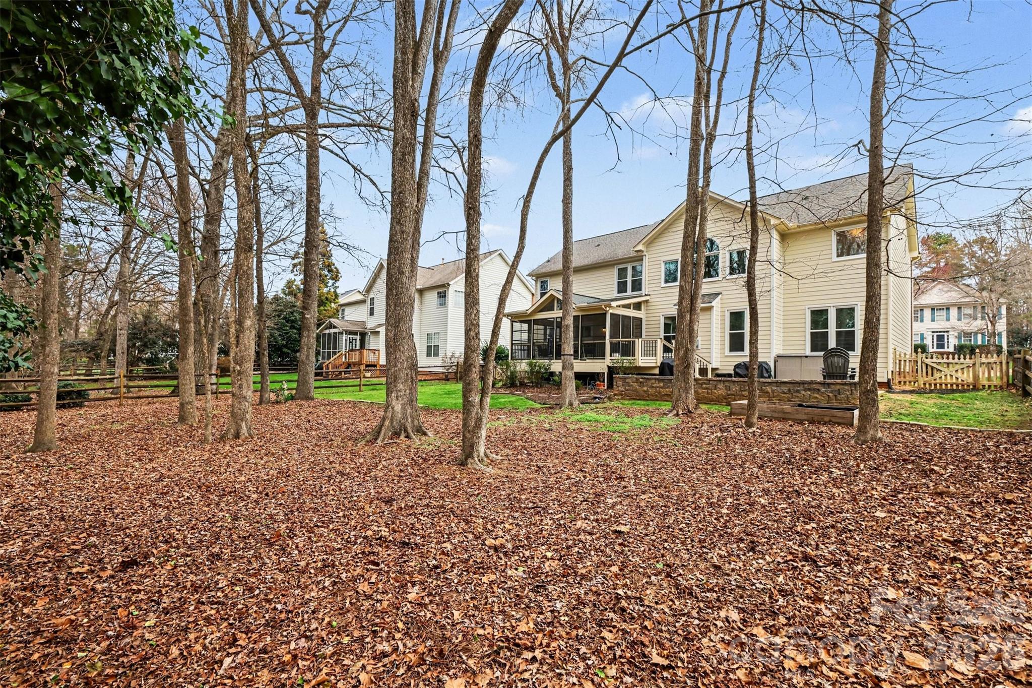 Hunter Oaks - Residential